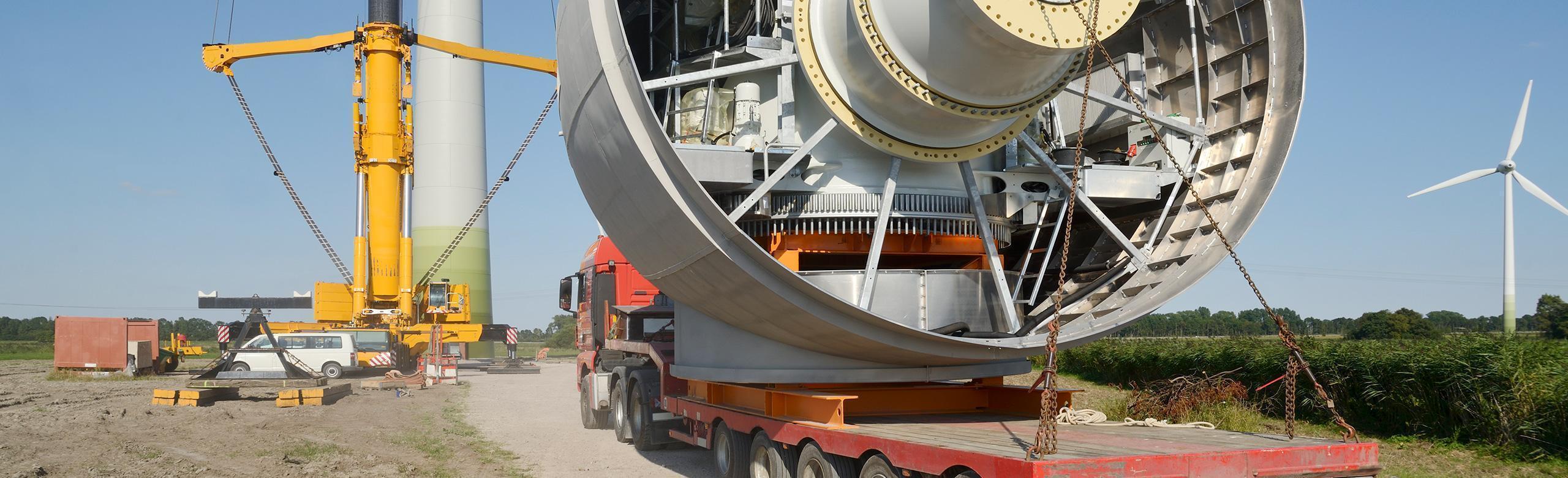 heavy transport anti-slip mats, truck with wind turbine